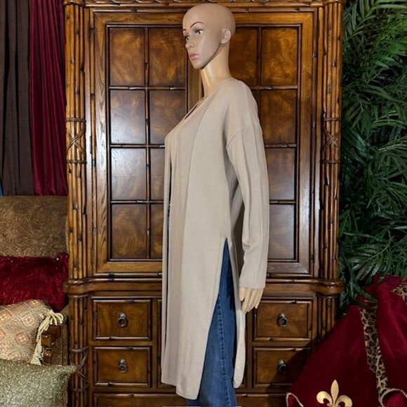 Marla Wynne Taupe Ribbed Inserts High Side Slits Cardigan - Picture 3 of 16